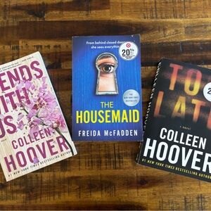Colleen Hoover and Freida McFadden Book Set